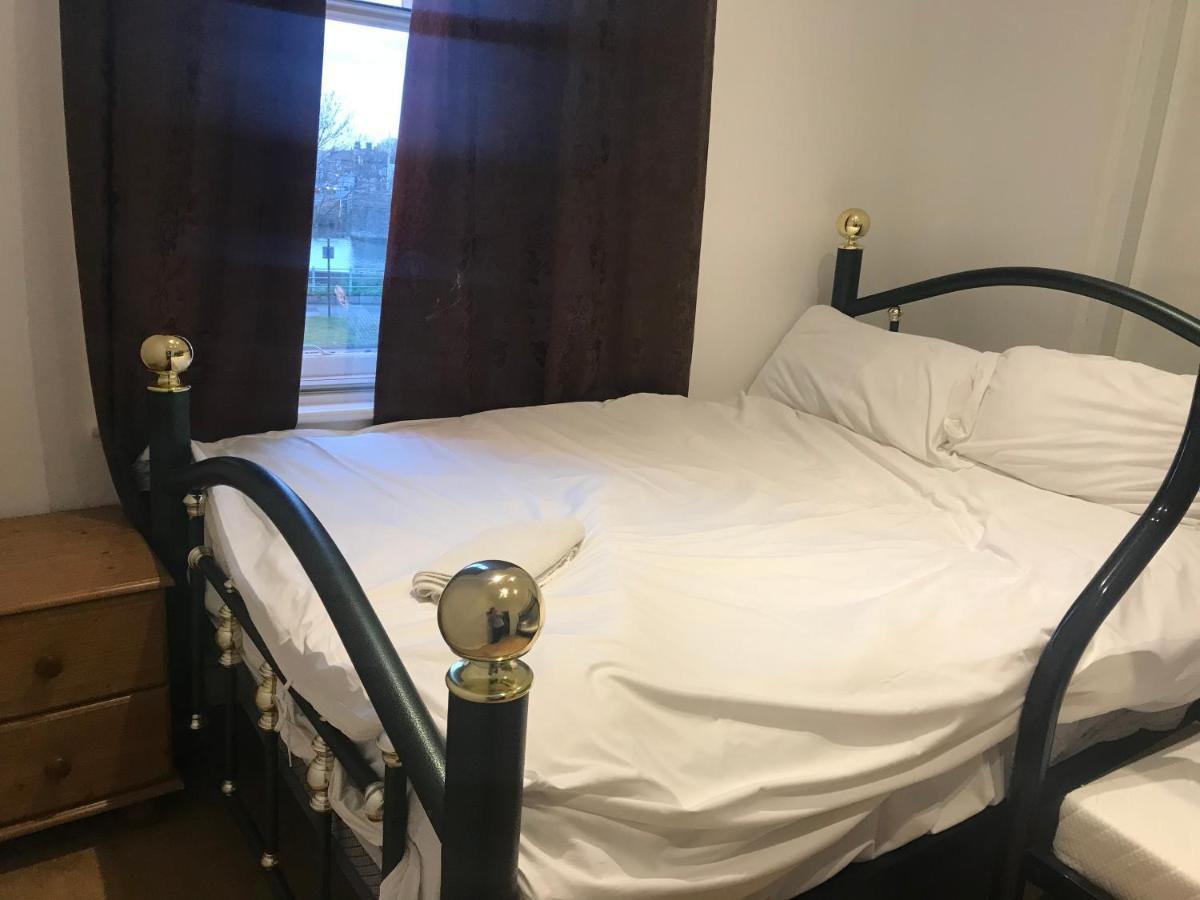 Entire Two Bedrooms Flat With Nice View H2 Great Yarmouth Bagian luar foto